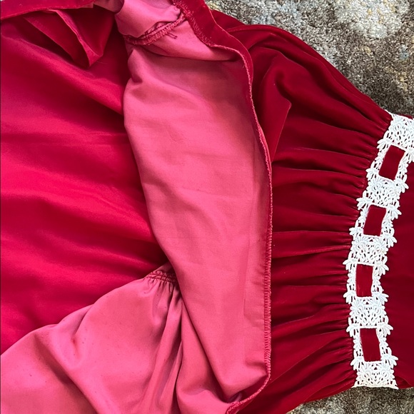 Janie and Jack Red Dress with White Lace Accent - Picture 3 of 6